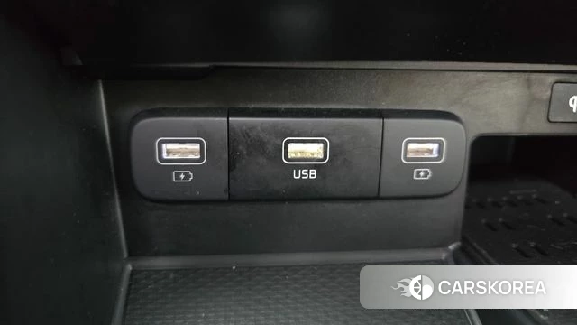Kia Carnival 4th generation 2023 Черный из Кореи, фото 5