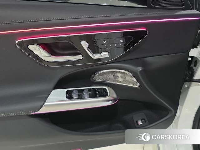 Mercedes-Benz E-Class W214 2025 Белый из Кореи, фото 5