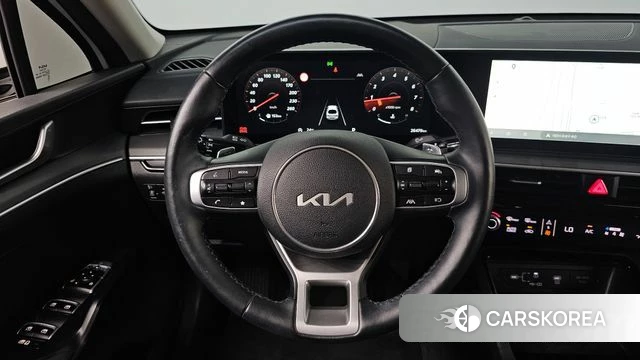 Kia The New K5 3rd generation 2024 Белый из Кореи, фото 5