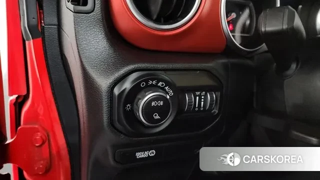 Jeep Gladiator (JT) 2021 Красный из Кореи, фото 5