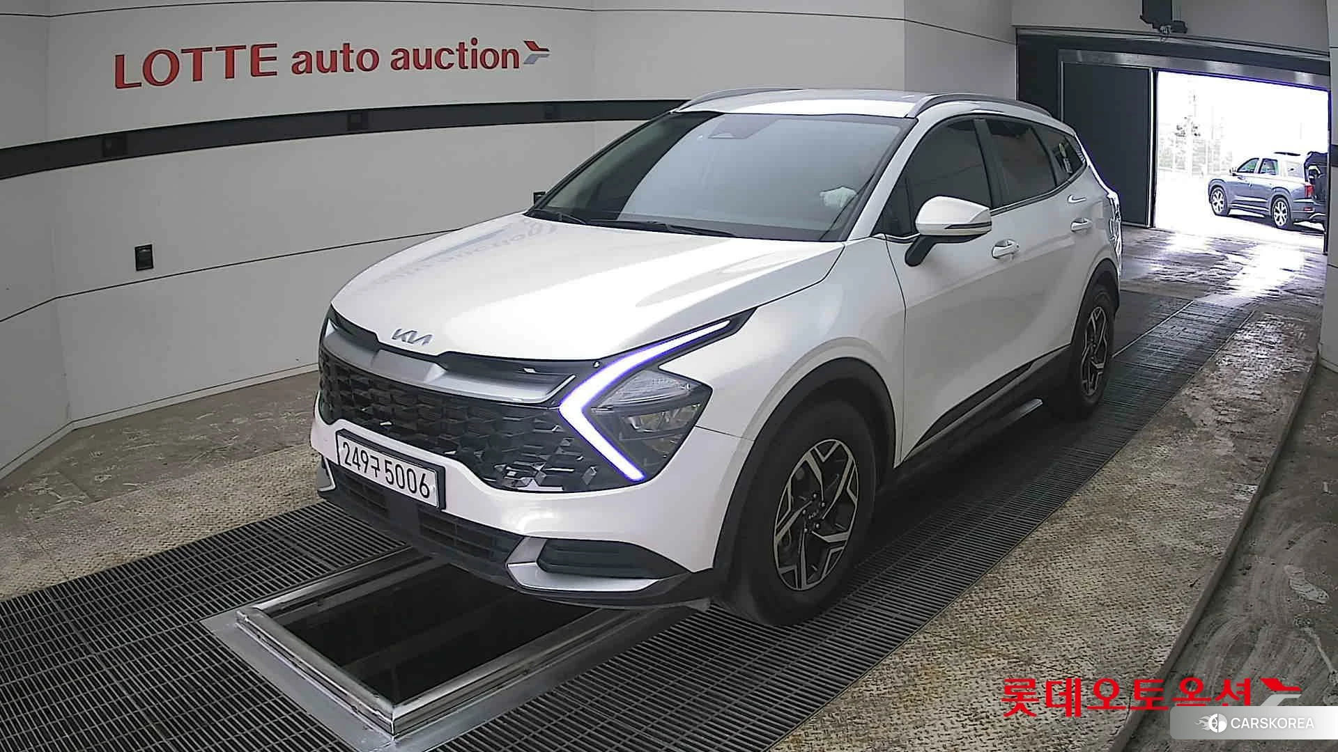 Kia Sportage 2023 Белый из Кореи, фото 5