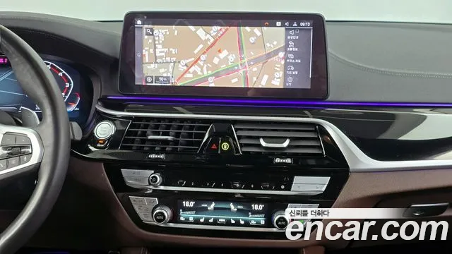 BMW 5 Series (G30) 2023 Белый из Кореи, фото 5