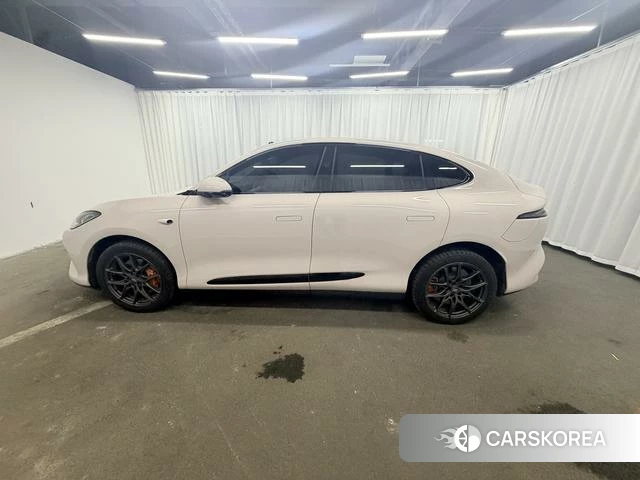 Zhiji Automobile Zhiji LS6 2024 Другой из Китая, фото 5