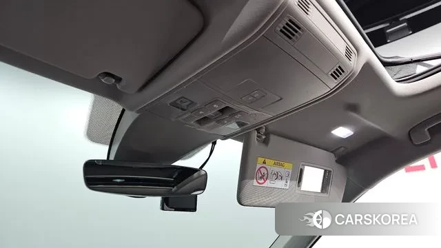 Volkswagen Tiguan second Generation 2022 Белый из Кореи, фото 5