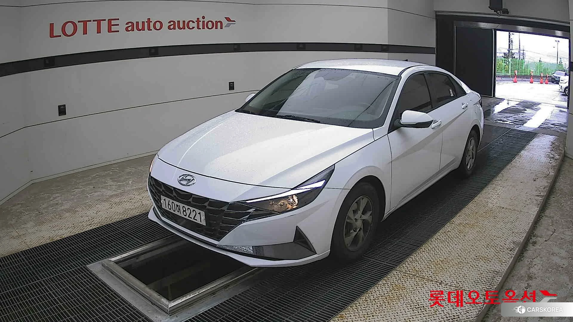 Hyundai Avante 2021 Polar White из Кореи, фото 5