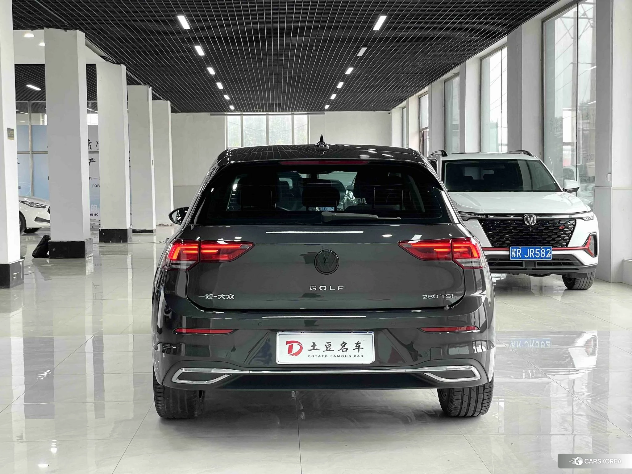 Volkswagen Golf 2022 Черный из Китая, фото 5