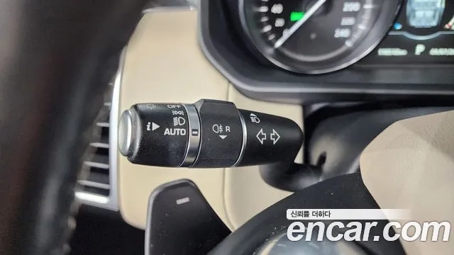 Land Rover Discovery 5 2018 Черный из Кореи, фото 5