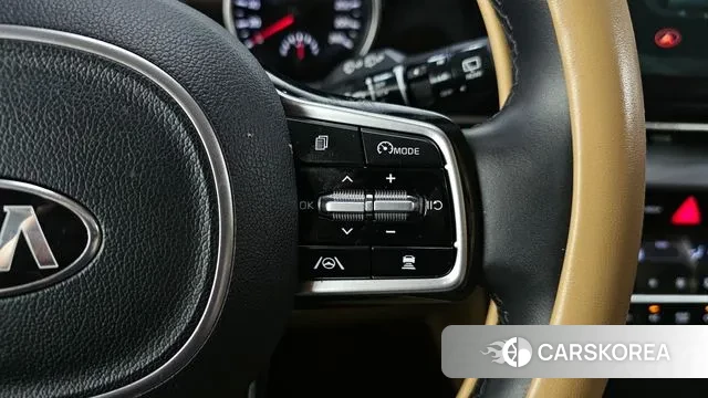 Kia Carnival 4th generation 2020 Серебряный из Кореи, фото 5