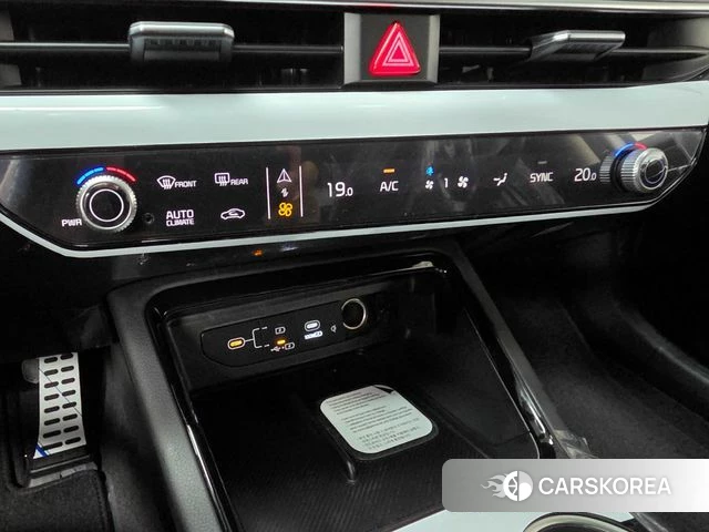 Kia The New K5 3rd generation 2026 Белый из Кореи, фото 5