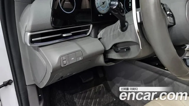 Hyundai Avante (CN7) 2023 Серебристо-серый из Кореи, фото 5