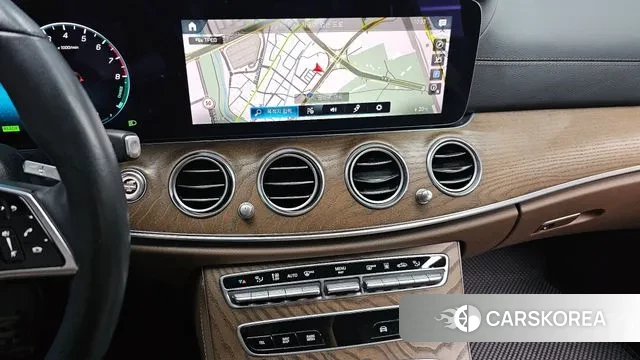 Mercedes-Benz E-Class W213 2020 Белый из Кореи, фото 5