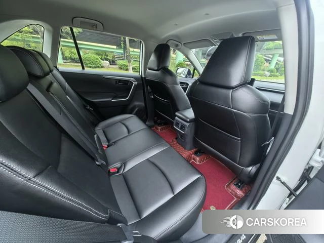 Toyota RAV4 Rongfang 2024 Белый из Китая, фото 5
