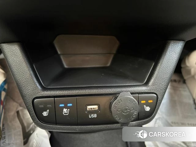 Kia The New Kia Ray 2023 Белый из Кореи, фото 5