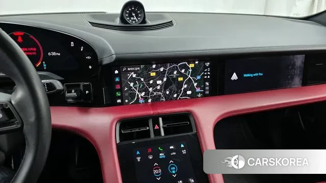 Porsche Taycan 2022 Серебряный из Кореи, фото 5