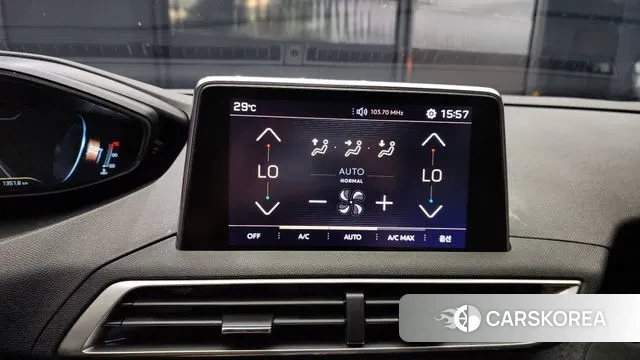 Peugeot 5008 second generation 2018 Черный из Кореи, фото 5