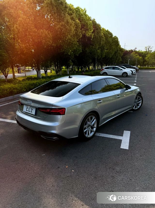 Audi A5 2022 Серебристо-серый из Китая, фото 5