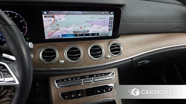 Mercedes-Benz E-Class W213 2020 Черный из Кореи, фото 5