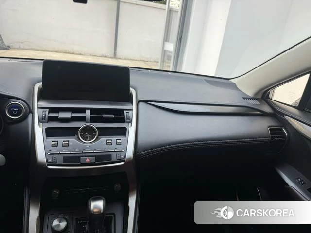 Lexus NX 2018 Черный из Китая, фото 5