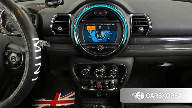 Mini Cooper Clubman 2019 Жемчужный цвет из Кореи, фото 5