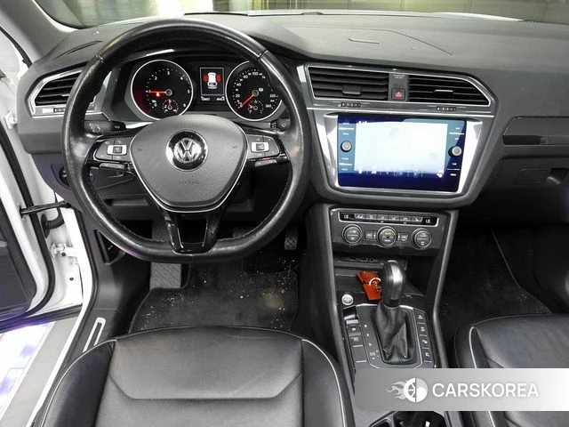 Volkswagen Tiguan second Generation 2020 Черный из Кореи, фото 5