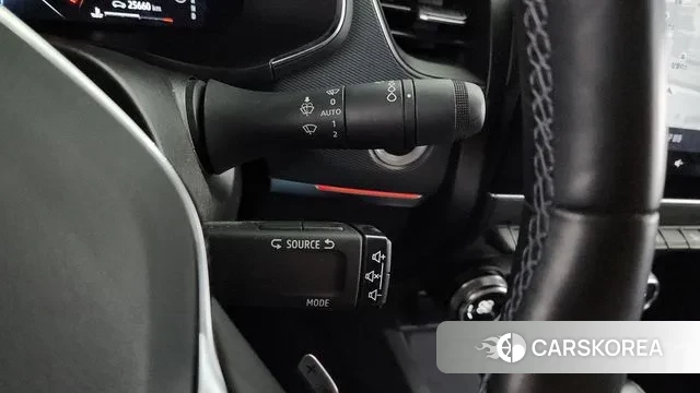 Renault Korea (Samsung) XM3 2021 Красный из Кореи, фото 5