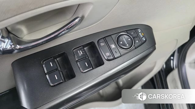 Kia The New Carnival 2019 Черный из Кореи, фото 5