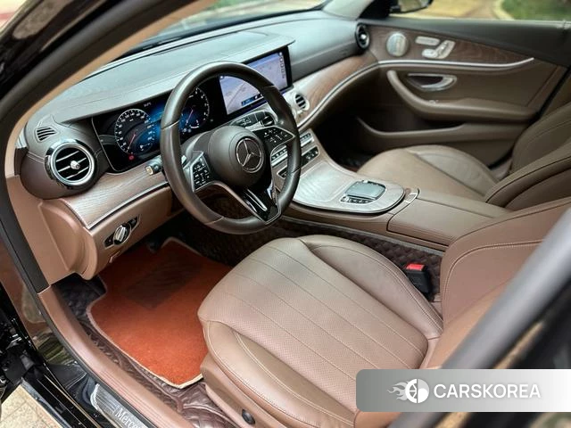 Mercedes-Benz E-class 2023 Черный из Китая, фото 5