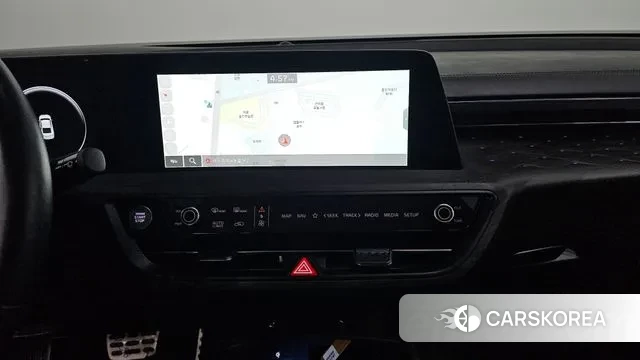 Kia K8 2022 Серебристо-серый из Кореи, фото 5