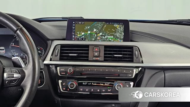 BMW 3 Series (F30) 2018 Синий из Кореи, фото 5