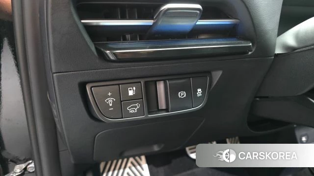 Kia EV6 2023 Черный из Кореи, фото 5