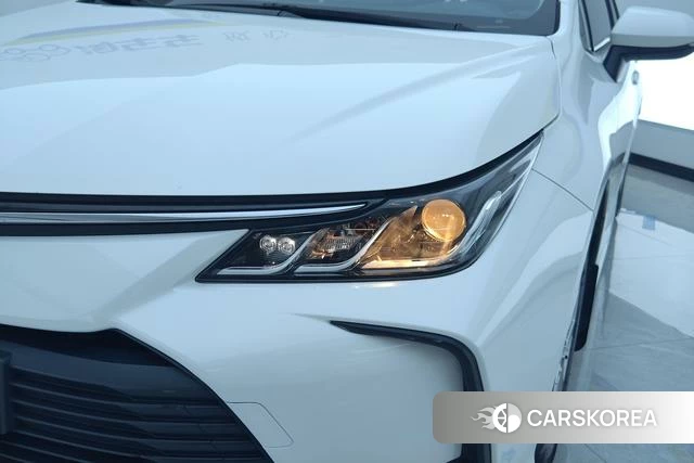 Toyota Corolla 2022 Белый из Китая, фото 5
