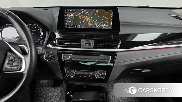 BMW X2 (F39) 2022 Белый из Кореи, фото 5
