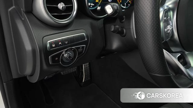 Mercedes-Benz C-Class W205 2022 Белый из Кореи, фото 5