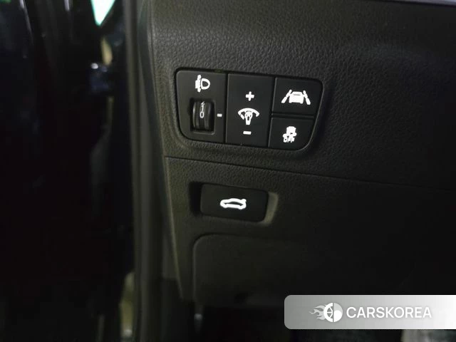 Kia K5 3rd generation 2023 Синий из Кореи, фото 5