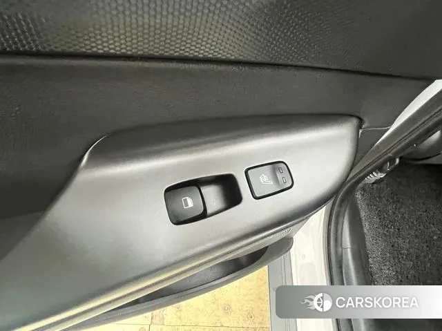 Hyundai The New Kona 2021 Белый из Кореи, фото 5