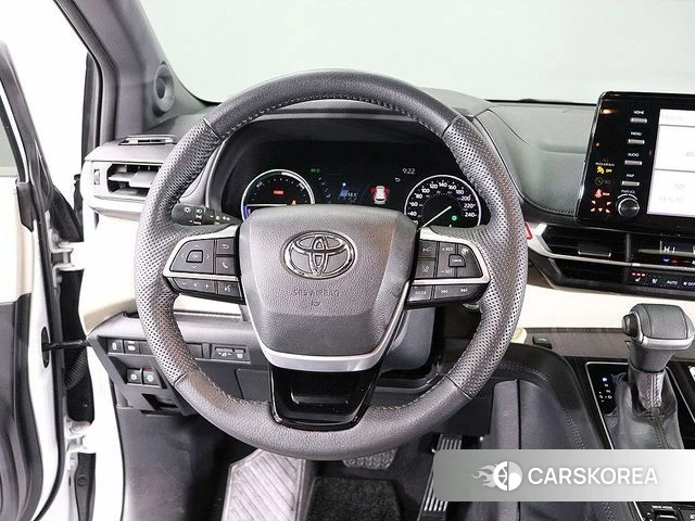 Toyota Sienna 4th Generation 2023 Белый из Кореи, фото 5