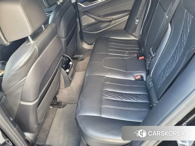 BMW 5 Series (G30) 2021 Черный из Кореи, фото 5