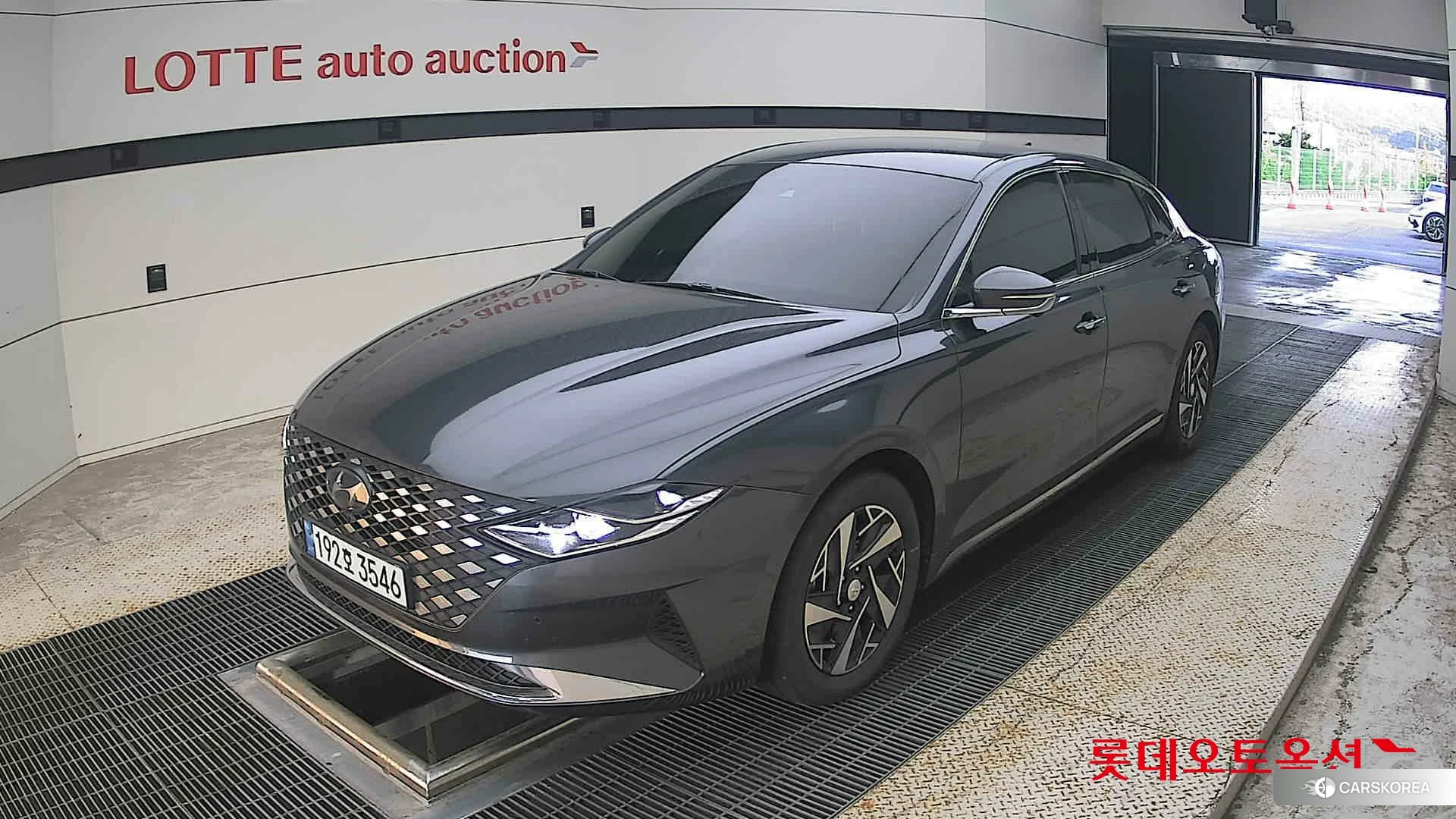 Hyundai Grandeur Hybrid 2023 Nocturne Grey Metallic из Кореи, фото 5