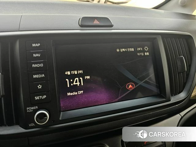 Kia The New Kia Ray 2023 Белый из Кореи, фото 5