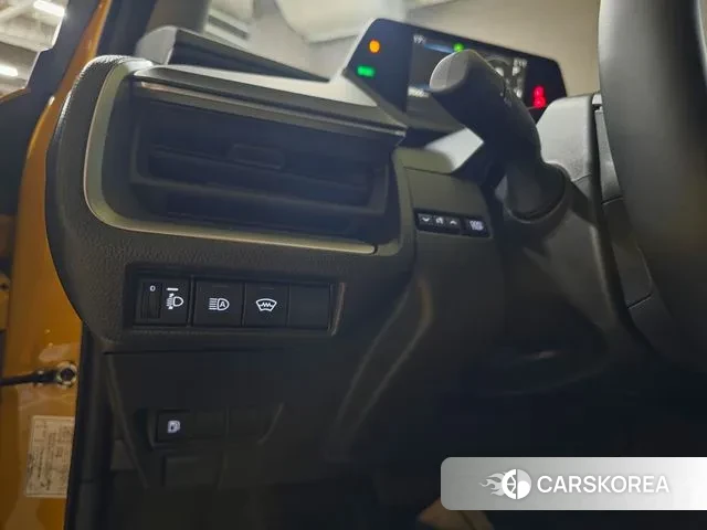 Toyota Prius 5th Generation 2024 Желтый из Кореи, фото 5