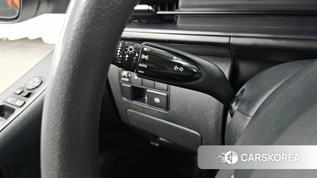Hyundai Staria 2022 Белый из Кореи, фото 5