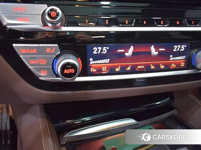 BMW 6 Series GT (G32) 2021 Белый из Кореи, фото 5