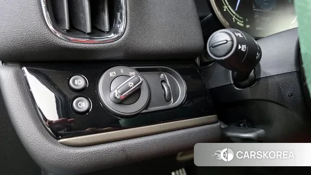 Mini Cooper Countryman 2023 Зеленый из Кореи, фото 5