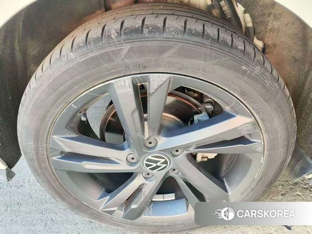 Volkswagen Golf 2021 Белый из Китая, фото 5