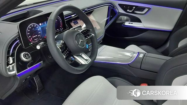 Mercedes-Benz E-Class W214 2025 Черный из Кореи, фото 5