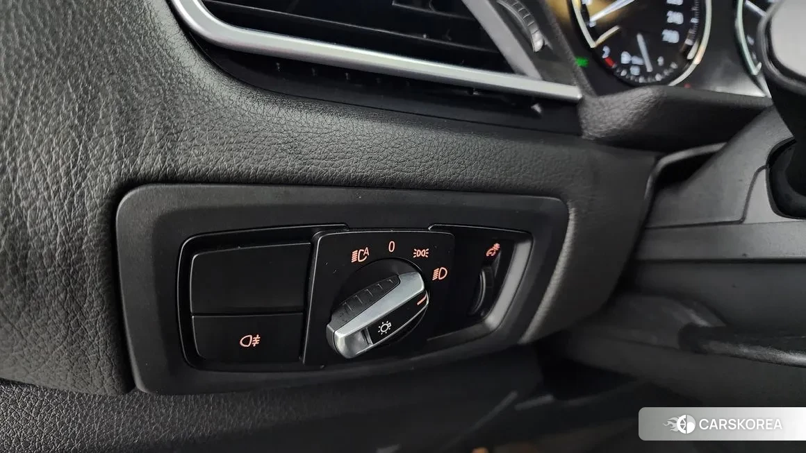 BMW 2 Series Active Tourer (F45) 2019 Белый из Кореи, фото 5