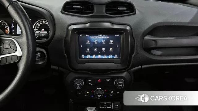 Jeep Renegade 2018 Черный из Кореи, фото 5
