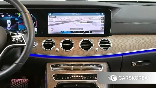 Mercedes-Benz E-Class W213 2023 Черный из Кореи, фото 5