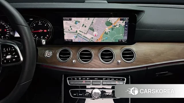 Mercedes-Benz E-Class W213 2020 Синий из Кореи, фото 5