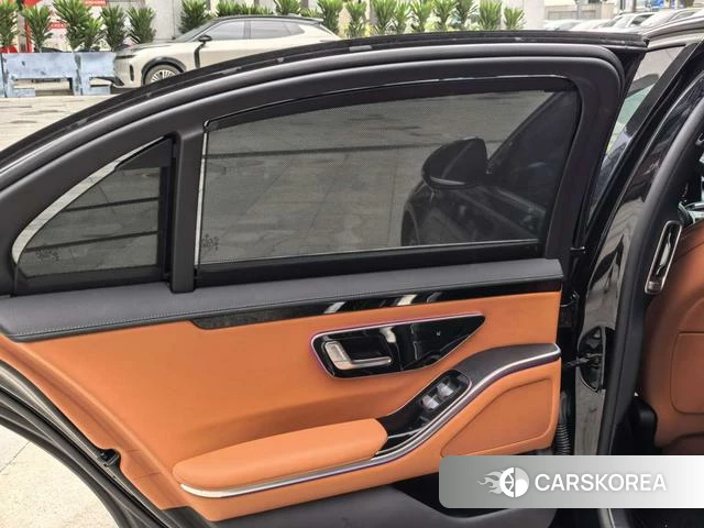 Mercedes-Benz S-class 2023 Черный из Китая, фото 5